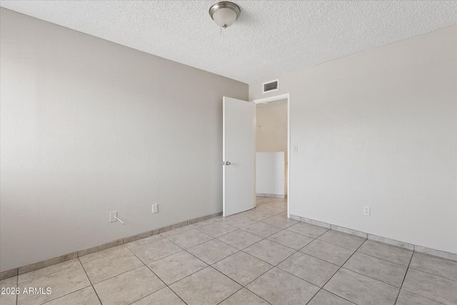 407 E Pecan Road, Phoenix, AZ 85040