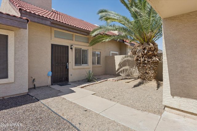407 E Pecan Road, Phoenix, AZ 85040