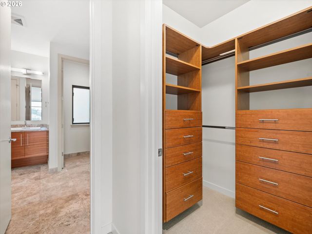 1742 Nw RIVERSCAPE St 1742, Portland, OR 97209