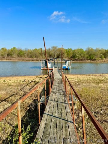 421830 E 1162 Road, Eufaula, OK 74432