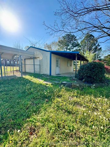 421830 E 1162 Road, Eufaula, OK 74432