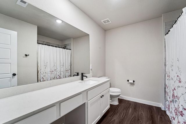 15011 Red Buckeye Drive, Cypress, TX 77433