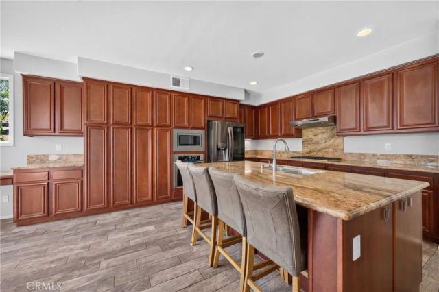 28506 Oakhurst Way, Temecula, CA 92591