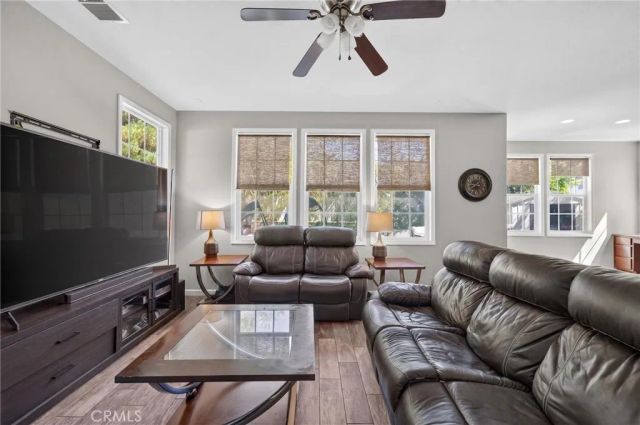 28506 Oakhurst Way, Temecula, CA 92591