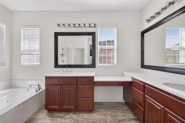 28506 Oakhurst Way, Temecula, CA 92591