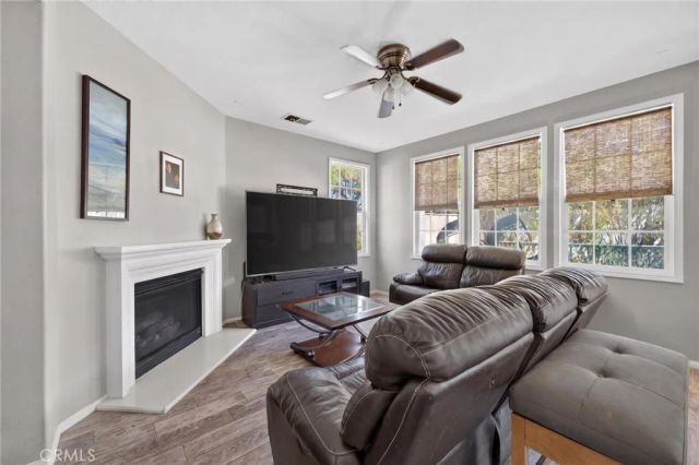 28506 Oakhurst Way, Temecula, CA 92591