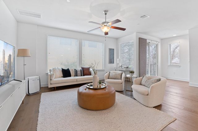 1205 Elm ST 5, Austin, TX 78703