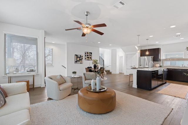 1205 Elm ST 5, Austin, TX 78703