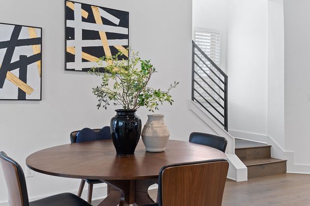 1205 Elm ST 5, Austin, TX 78703