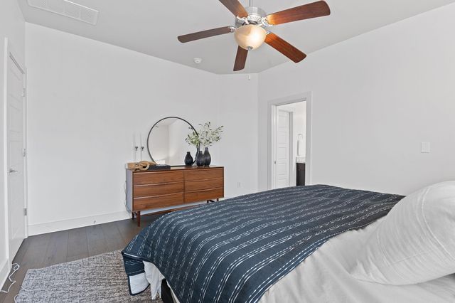 1205 Elm ST 5, Austin, TX 78703