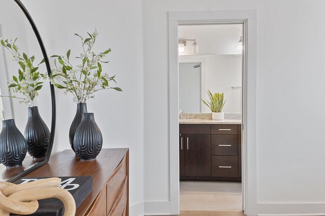 1205 Elm ST 5, Austin, TX 78703