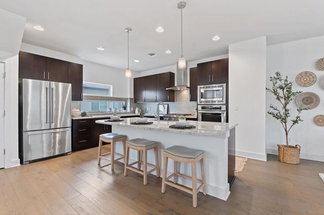 1205 Elm ST 5, Austin, TX 78703