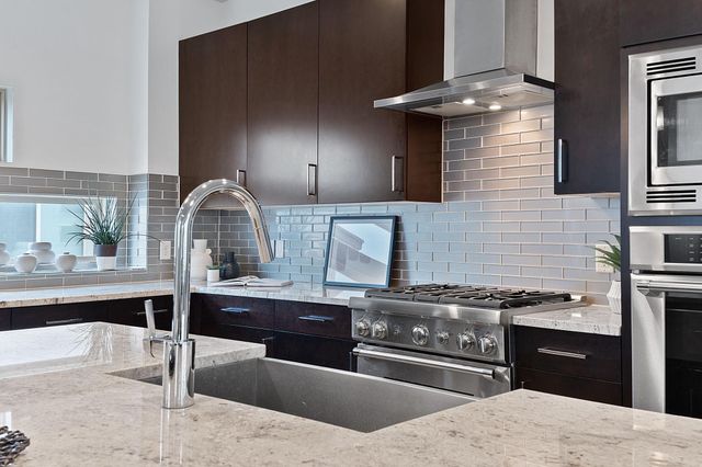 1205 Elm ST 5, Austin, TX 78703