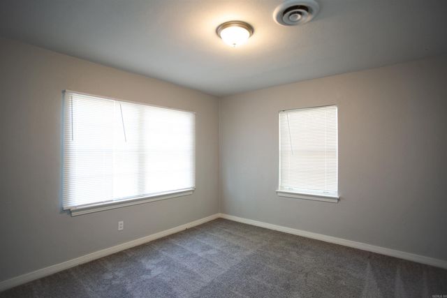 137 Saunders Drive, North Little Rock, AR 72117