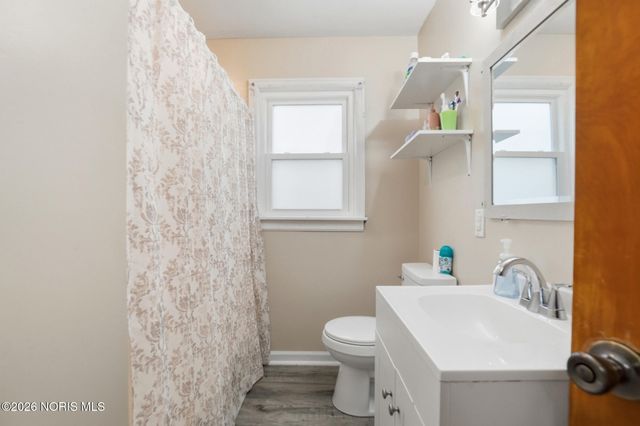 146 Clifton Avenue, Findlay, OH 45840