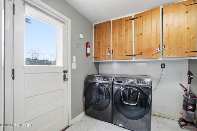 146 Clifton Avenue, Findlay, OH 45840