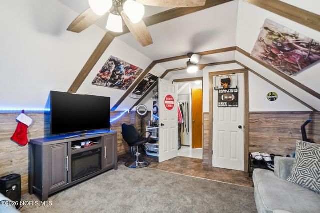 146 Clifton Avenue, Findlay, OH 45840