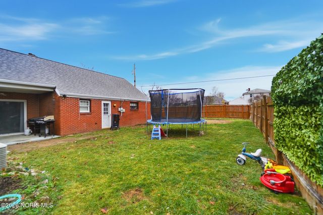 146 Clifton Avenue, Findlay, OH 45840