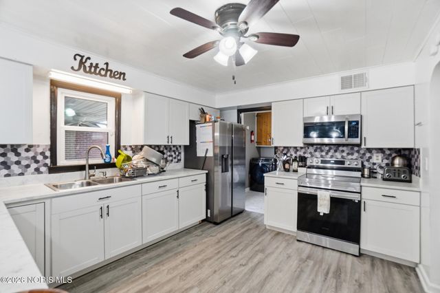 146 Clifton Avenue, Findlay, OH 45840