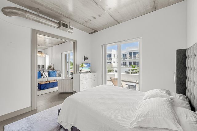 111 SE 2nd Street 302, Delray Beach, FL 33444