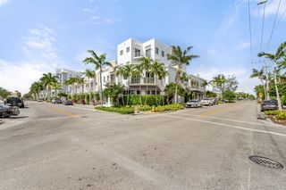 111 SE 2nd Street 302, Delray Beach, FL 33444