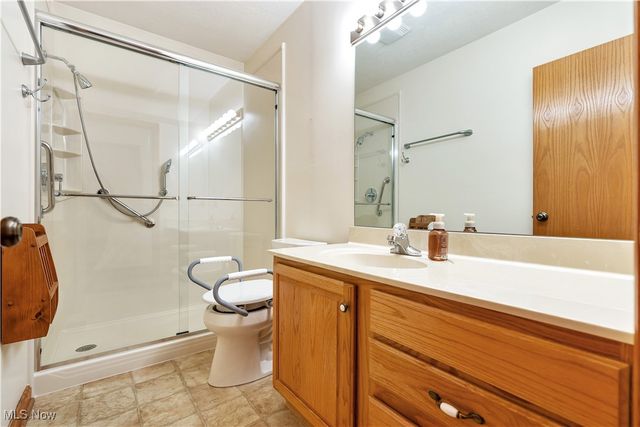 8555 Esquire Street NW, Massillon, OH 44646