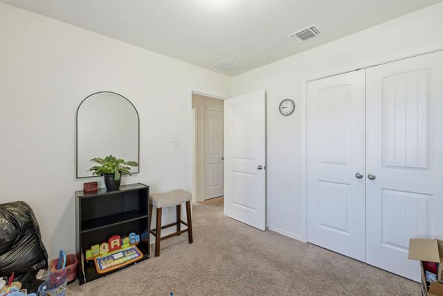 220 Lucky Texan RD, Jarrell, TX 76537