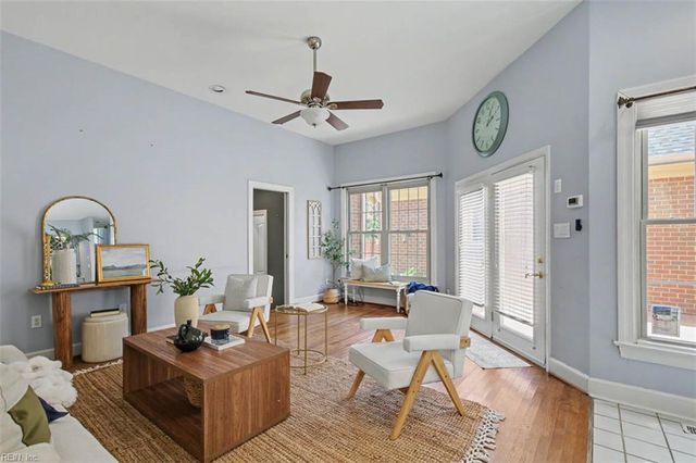 1521 Bordeaux PL, Norfolk, VA 23509