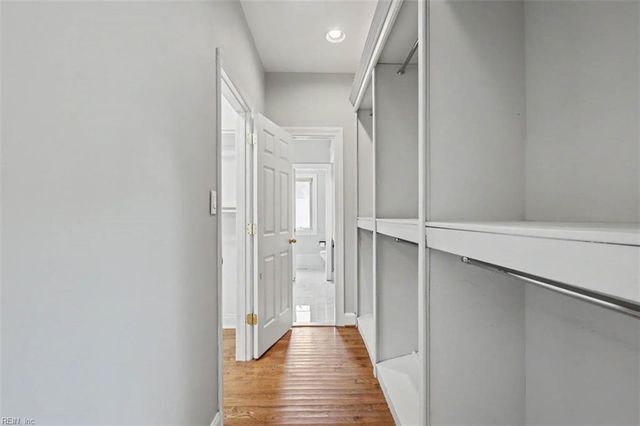 1521 Bordeaux PL, Norfolk, VA 23509