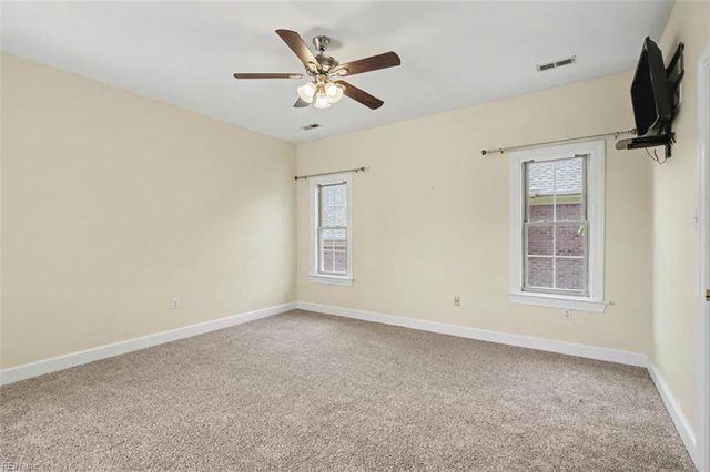 1521 Bordeaux PL, Norfolk, VA 23509