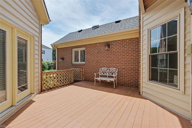 1521 Bordeaux PL, Norfolk, VA 23509