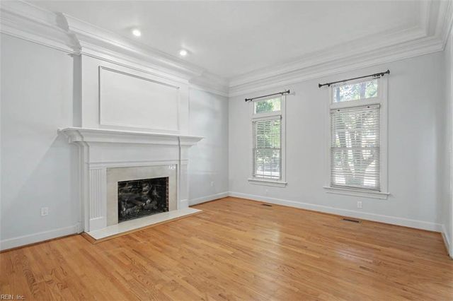 1521 Bordeaux PL, Norfolk, VA 23509