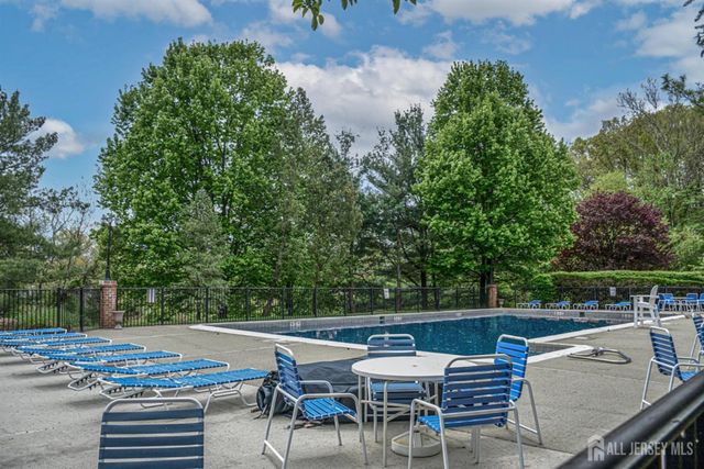 197 Windsong Circle, East Brunswick, NJ 08816