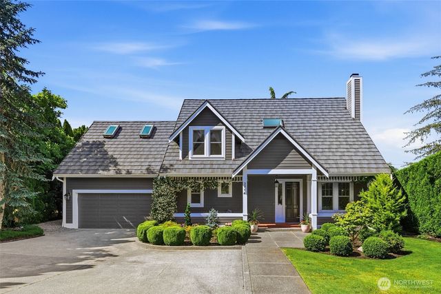 2714 Parkway Drive W, Tacoma, WA 98466
