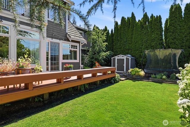 2714 Parkway Drive W, Tacoma, WA 98466