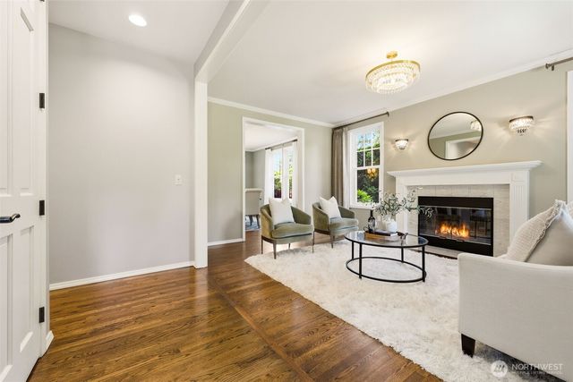 2714 Parkway Drive W, Tacoma, WA 98466