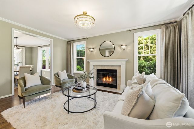 2714 Parkway Drive W, Tacoma, WA 98466