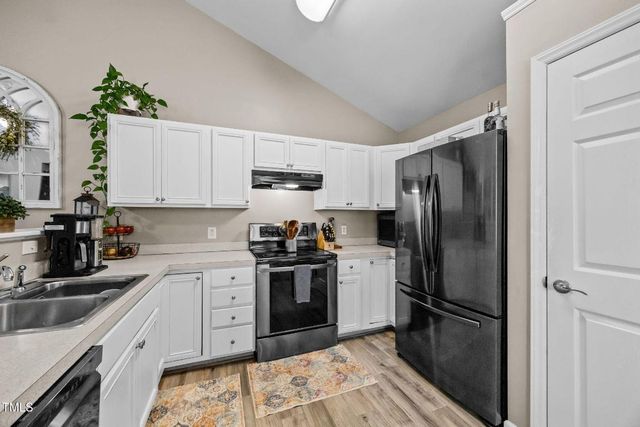 2771 Clifton Avenue, Creedmoor, NC 27522