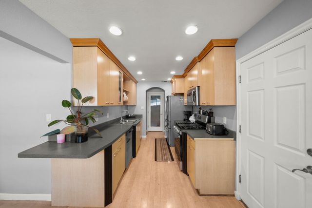 112 W Withington Ave, Rio Linda, CA 95673