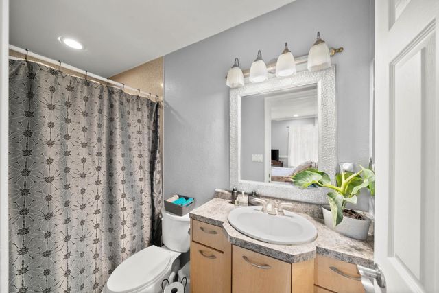 112 W Withington Ave, Rio Linda, CA 95673