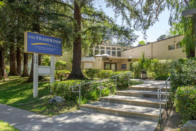 279 Tradewinds Drive 6, San Jose, CA 95123