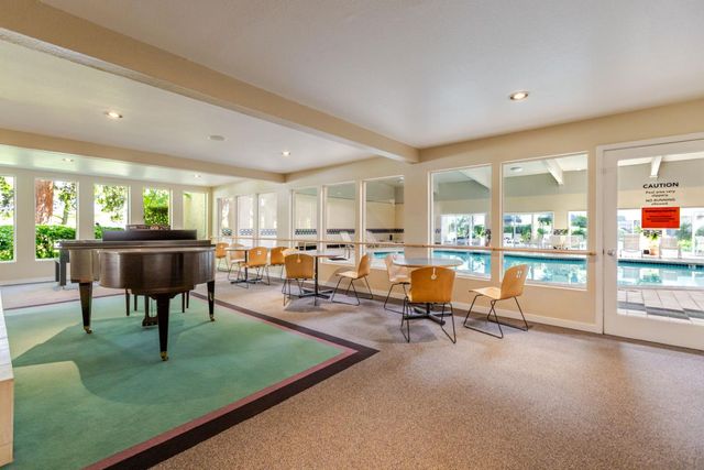 279 Tradewinds Drive 6, San Jose, CA 95123