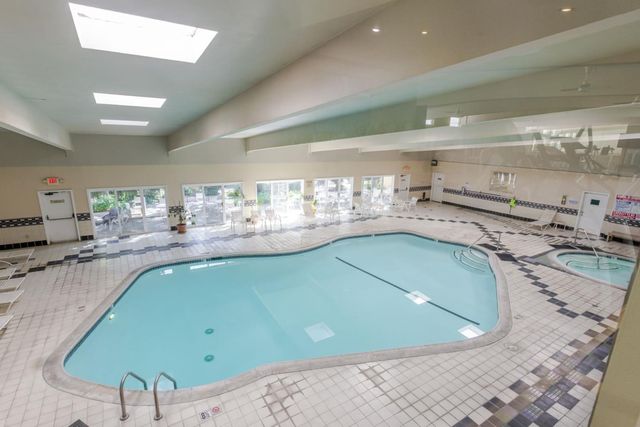 279 Tradewinds Drive 6, San Jose, CA 95123