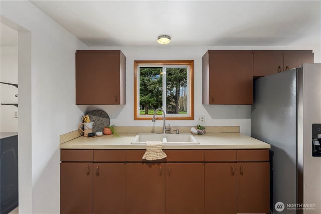 1408 E Maryland St, Bellingham, WA 98226