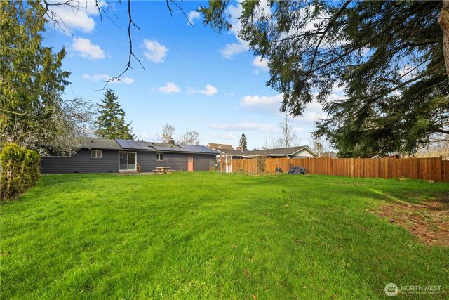 1408 E Maryland St, Bellingham, WA 98226