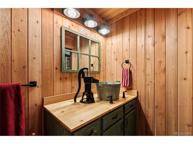 10247 Pine Valley Dr, Franktown, CO 80116