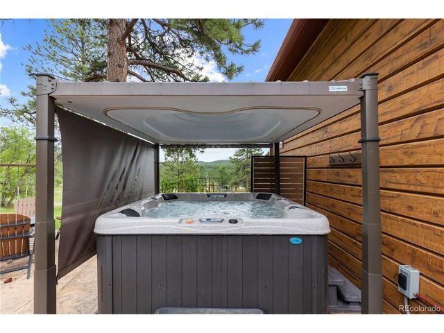 10247 Pine Valley Dr, Franktown, CO 80116