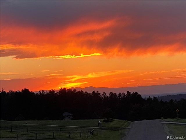 10247 Pine Valley Dr, Franktown, CO 80116