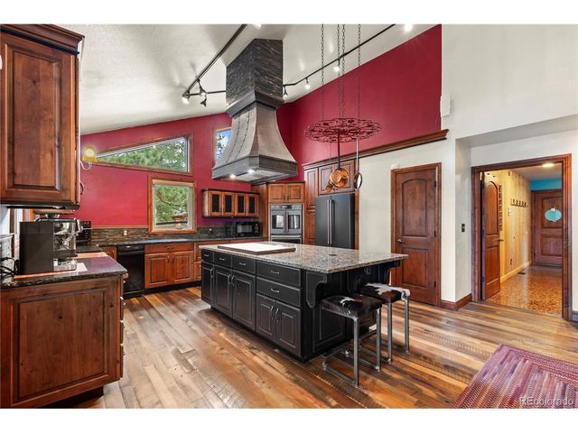 10247 Pine Valley Dr, Franktown, CO 80116