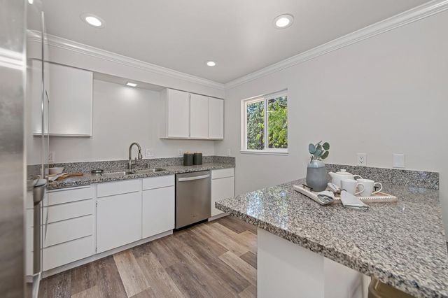 1528 Highland Dr, Placerville, CA 95667